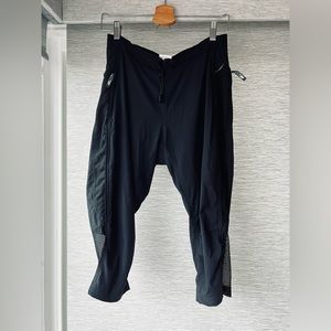 🚵🏻‍♀️ Nema Cycling Padded Capris NWOT